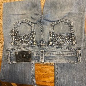 MISS ME JEANS SIZE 25 inseam 28